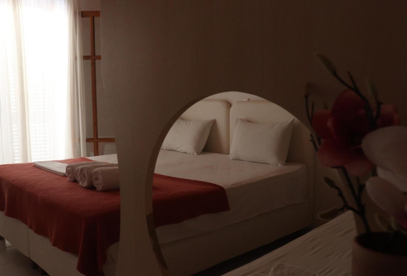 Kondilw Rooms Kalamítsi Buitenkant foto