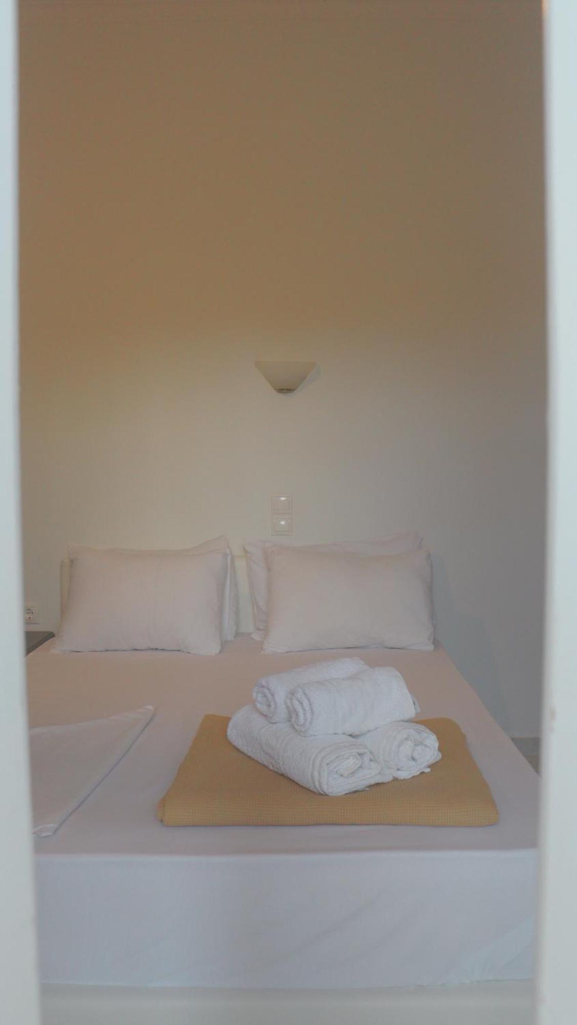 Kondilw Rooms Kalamítsi Buitenkant foto
