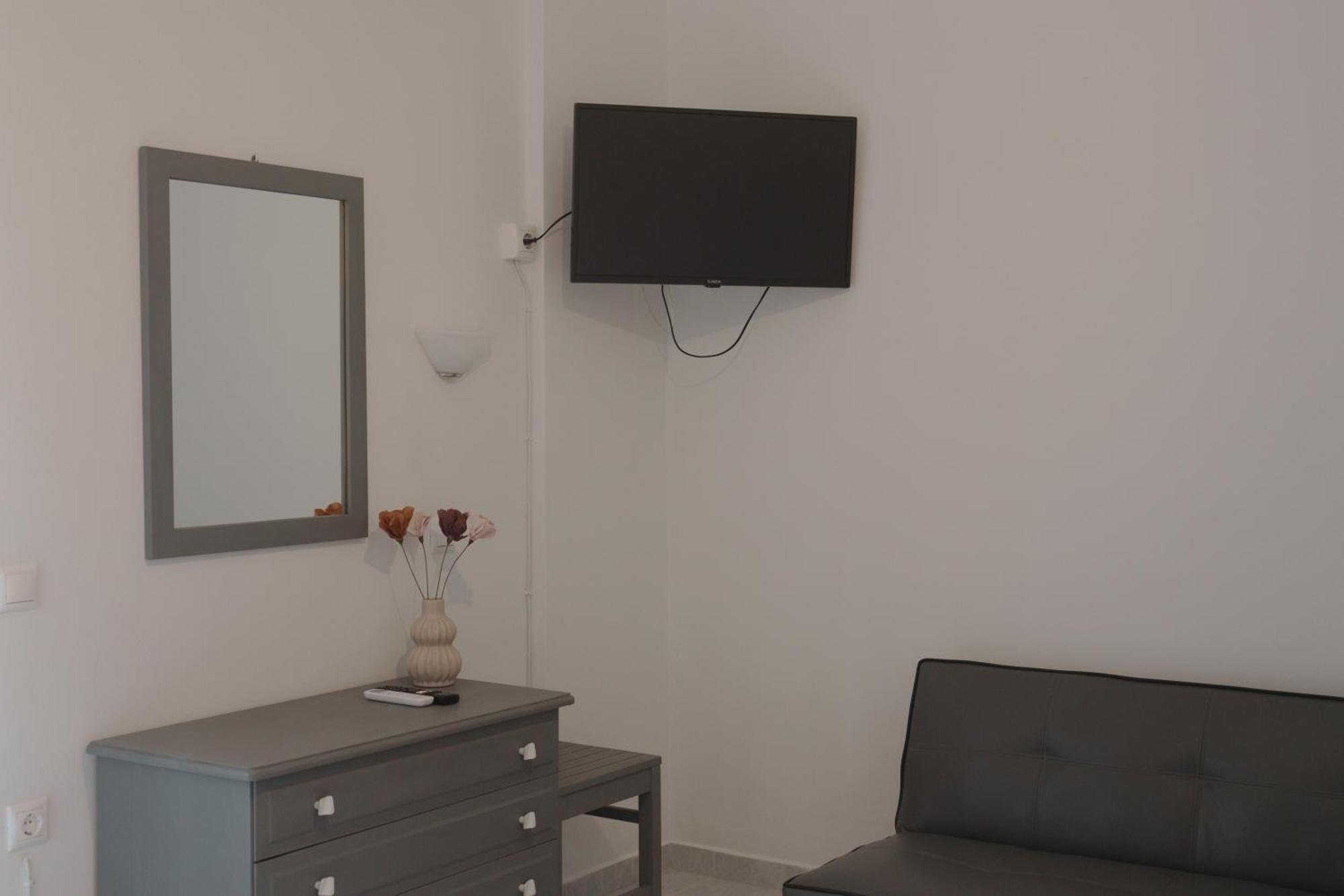 Kondilw Rooms Kalamítsi Buitenkant foto