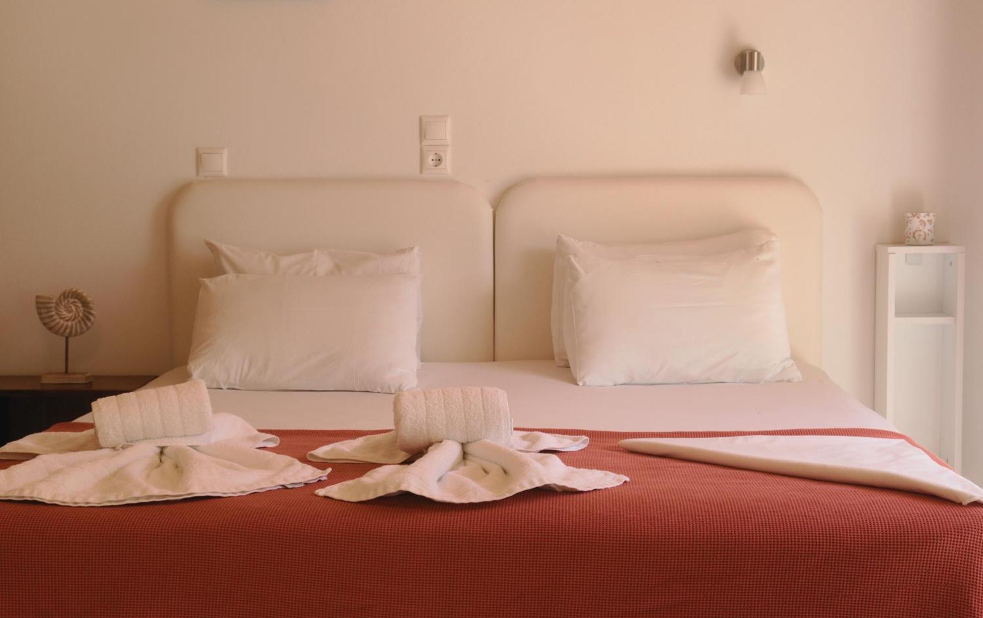 Kondilw Rooms Kalamítsi Buitenkant foto